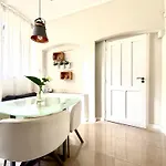Apartament Pietra Storica *