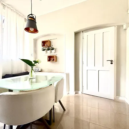 Apartamento Pietra Storica *