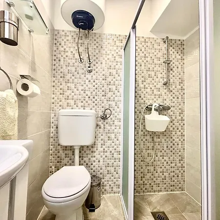 Apartamento Pietra Storica Tkon