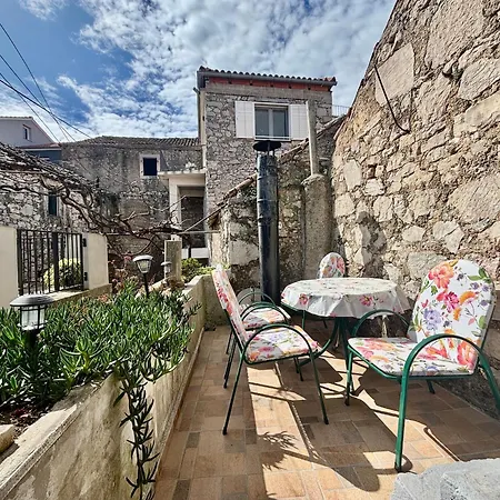 Pietra Storica * ツコン